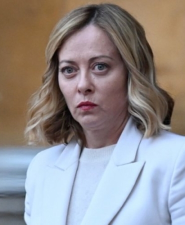 1839957-mahrem-goruntulerini-yayimladilar-tiksiniyorum-68b28ccb1a89d