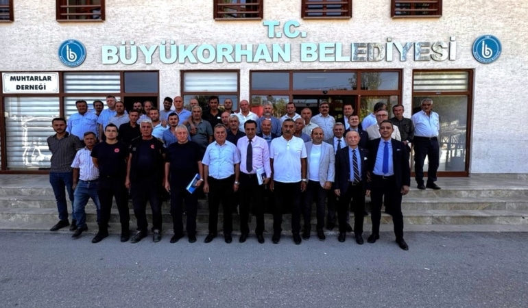 BURSA'DA KATILIMCI YÖNETİM ÖRNEĞİ BÜYÜKŞEHİR BELEDİYESİ TARAFINDAN DÜZENLENEN KOORDİNASYON TOPLANTISINDA, MUHTARLARIN TALEP VE ÖNERİLERİ DİNLENDİ