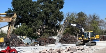 ALAADDİNBEY'DE KAÇAK YAPILARA TEMELDEN MÜDAHALE