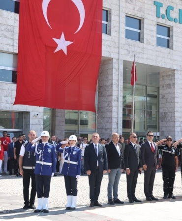 NİLÜFER'DE ZAFER BAYRAMI'NIN 103'ÜNCÜ YILI KUTLANDI