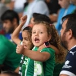 OSMANGAZİ BELEDİYESİ'NDEN BURSASPOR'A TARAFTAR DESTEĞİ HİÇ MAÇA GİTMEMİŞ ÇOCUKLARA BAŞKAN ERKAN AYDIN'DAN BÜYÜK SÜRPRİZ