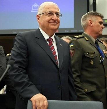 beOk0cW0YE2cT6g93UwRKg