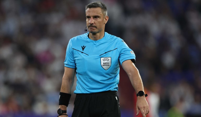 benfica-fenerbahce-macina-surpriz-hakem-super-ligde-yillar-sonra-bir-ilki-yasatmisti-flcv