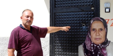 damadin-anneannesi-hayatini-kaybetmisti-dugunu-atletle-oturulmaz-uyarisi-sonrasi-kana-bulamis-srce