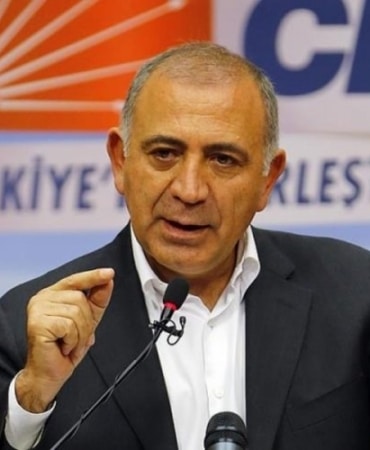 1841230-chp-den-gursel-tekin-e-15-gunluk-sure-savunmasi-istendi-68b86a81c1e0c