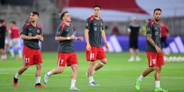 1841534-gurcistan-turkiye-maci-basladi-basarilar-milli-takim-68b9b7947a8ae