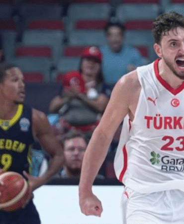 1842180-turkiye-polonya-basketbol-maci-ne-zaman-saat-kacta-ve-hangi-kanalda-canli-yayinlanacak-68be012429aaa