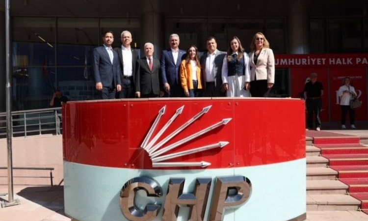 1844419-baskan-bozbey-chp-genel-merkezi-nde-68c7d12351761