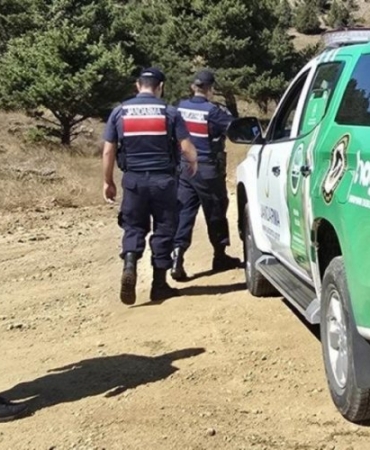 1844837-jandarma-basinda-nobet-tutuyor-cezasi-500-bin-liradan-fazla-68c96cfa4c208