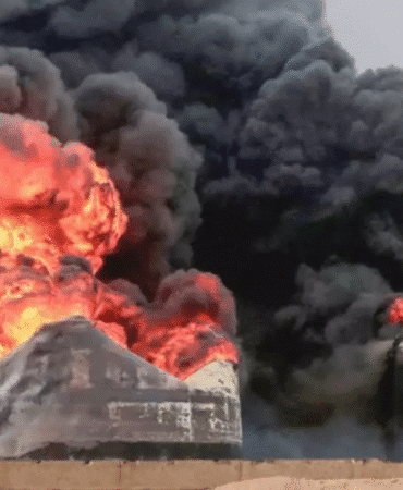 1844842-once-gazze-sonra-yemen-israil-hudeyde-limani-ni-bombaladi-68c9714d5cc13