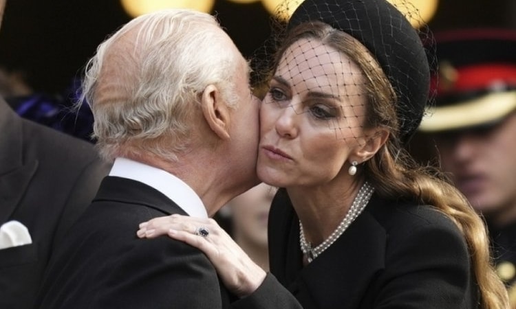 1845038-kraliyeti-bir-araya-getiren-cenaze-68ca74235eab4