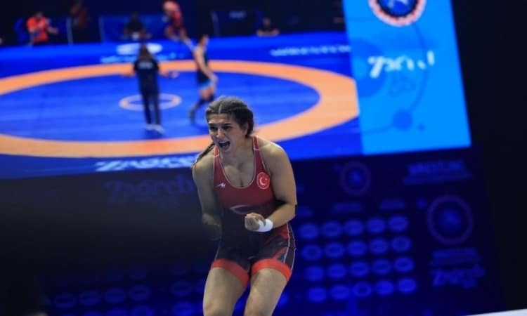 1845170-dunya-gures-sampiyonasi-nda-nesrin-bas-finalde-68cae0efdf955
