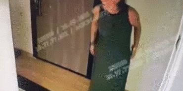 1847672-sarkici-gullu-nun-balkondan-dusmeden-onceki-goruntusu-ortaya-cikti-68d6e36393170