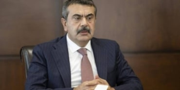 195631-milli-egitim-bakani-yusuf-tekin-den-okullardaki-zorunlu-bagisla-ilgili-aciklama-68ba9a2df33d3