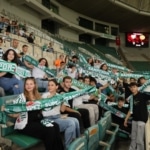 BÜYÜKŞEHİR İLE GENÇLERE BURSASPOR SEVGİSİ AŞILANIYOR
