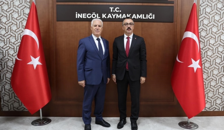 BAŞKAN BOZBEY; "BURSA'YI MASA BAŞINDA DEĞİL, HALKIMIZLA BİRLİKTE YÖNETİYORUZ"