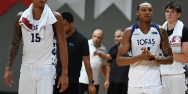 Maç sonucu l 2. Hazırlık Karşılaşması #Preseason #WeStayTOGETHER 🔵🟢 #BirlikteZaferlereTOFAŞ 99 (1)