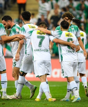 bursaspor-7-0-sogutspor_168ba0d77a3ed9