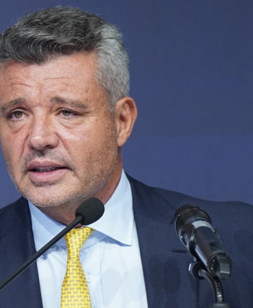 fenerbahce-baskan-adayi-sadettin-sarandan-hakan-bilal-kutlualp-aciklamasi-bu-sorumlulugun-bilinciyle-cok-daha-kararlilikla-yuruyecegiz-ee4b