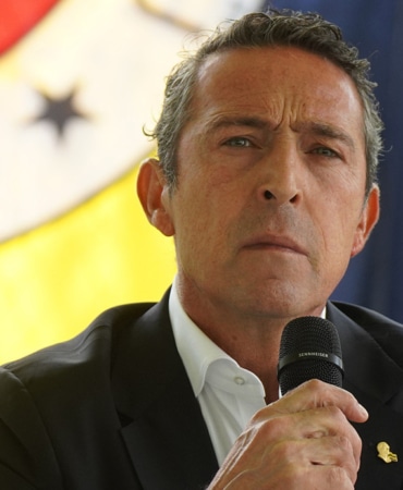 fenerbahce-baskani-ali-koctan-gece-yarisi-trabzon-buyuksehir-belediye-baskanina-tepki-ucuz-kahramanlik-vism