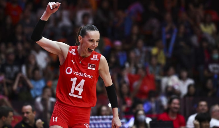 filenin-sultanlari-dunya-sampiyonasinda-tarih-yazdi-apfh