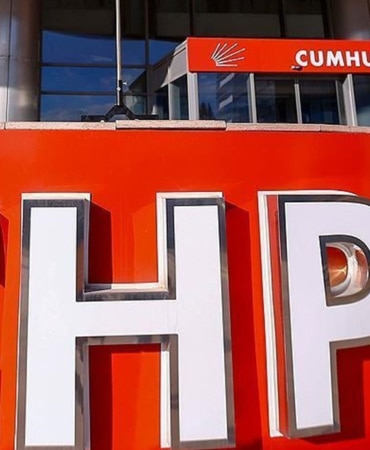 hasan-babacanin-ardindan-mujdat-gurbuz-de-kuruldan-cekildi-gphn