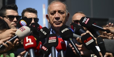 mahkemenin-karari-sonrasi-gursel-tekinden-ilk-aciklama-gorevimizin-basindayiz-fece