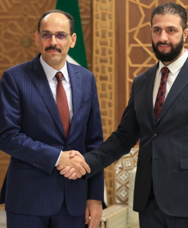 mit-baskani-ibrahim-kalin-suriye-cumhurbaskani-sara-ile-gorustu-turkiye-her-turlu-destegi-vermeye-hazir-lsx9