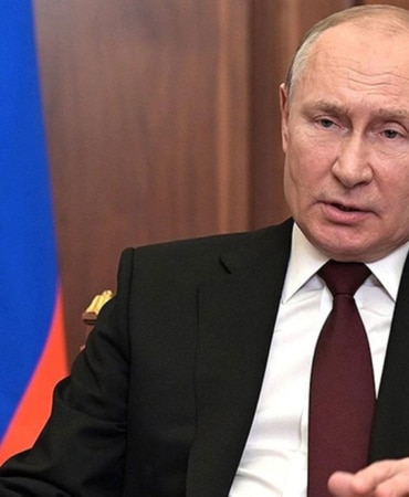 putinden-zelenski-aciklamasi-hazirsa-moskovaya-gelsin-dxef
