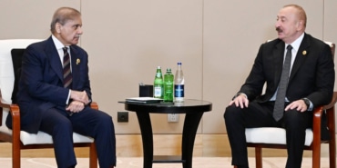 son-dakika-azerbaycan-cumhurbaskani-aliyev-pakistan-basbakani-serif-ile-bir-araya-geldi-zfgl