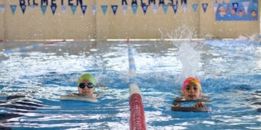 YILDIRIMLI ÇOCUKLARA YAZ-KIŞ SPOR İMKANI YILDIRIM BELEDİYESİ, KIŞ SPOR OKULLARINDA 16 FARKLI BRANŞTA ÇOCUKLARI SPORLA BULUŞTURUYOR.