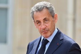 fransanin-eski-cumhurbaskani-sarkozy-cezaevine-girecek-mmjd