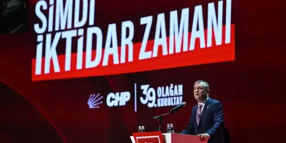 chp-39-olagan-kurultayi-basladi-ozgur-ozel-esas-meselemiz-iktidar-olmak-lg2x