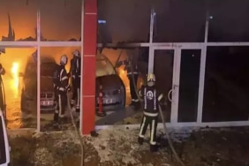 denizlide-oto-galeriyi-atese-verdi-sebebi-sok-etti-csdx