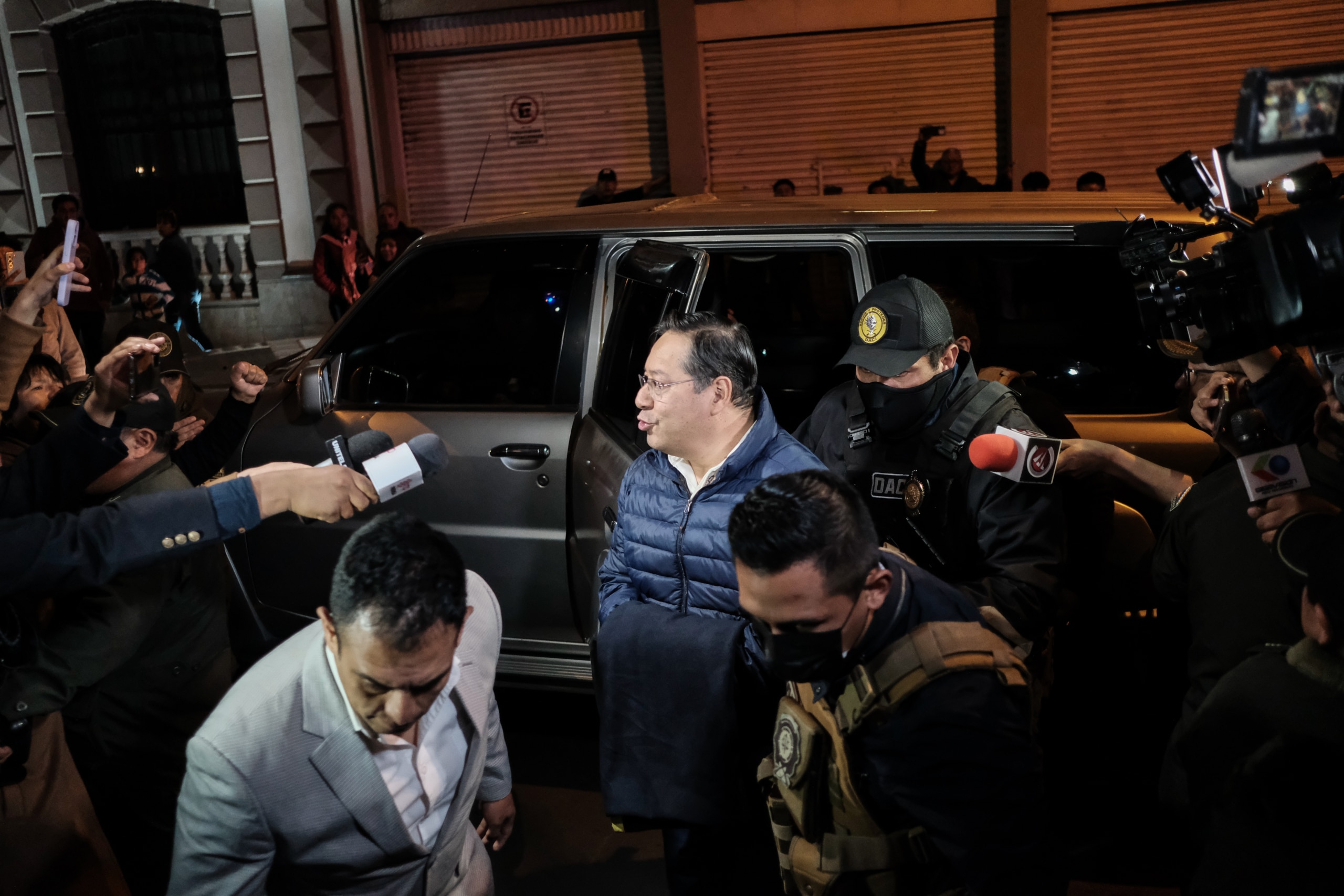 Bolivya eski Devlet Başkanı Arce, "yolsuzluk" soruşturmasında gözaltına alındı