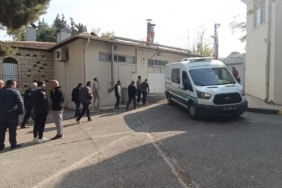 Tartıştığı eşini av tüfeği ile vurarak öldürdü