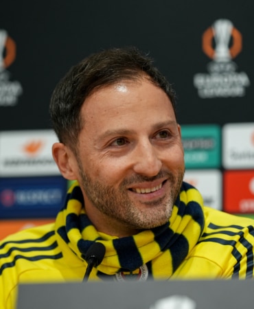 Fenerbahçe Teknik Direktörü Domenico Tedesco