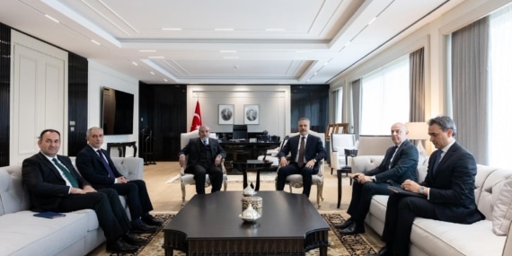 Bakan Fidan, KİB Genel Sekreteri Bahaddin'i kabul etti