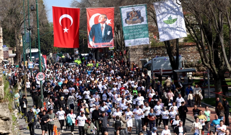 Bursa'da 18. Uluslararası Tarihi Kent Koşusu yapıldı
