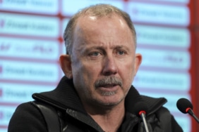 Beşiktaş Teknik Direktörü Sergen Yalçın