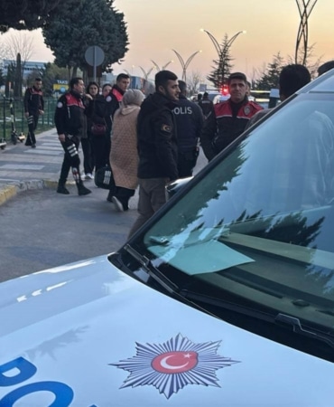 EVLENMEK İÇİN AKSARAY'A GELDİ, VAZGEÇİP DÖNMEK İSTEYİNCE ORTALIK KARIŞTI: 2 YARALI, 8 GÖZALTI
