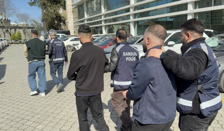 "HESAP FAZLA GELDİ" DİYE BARI KURŞUNLADILAR, GÜNDÜZ ÖZÜR DİLEYİP POLİSE TESLİM OLDULAR