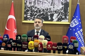 BAŞKANVEKİLİ BİBA: "BAŞKANLIK KOLTUĞUNA OTURMAYA NİYETİM YOK, ÇALIŞMAYA GELDİM, BULUNDUĞUM SÜRECE DE ÇALIŞACAĞIM" "SU FİYATLARIYLA İLGİLİ ÇALIŞMAYI YAPIYORUZ. MAYIS AYINDA BUSKİ GENEL KURULUNDA GÖRÜŞECEĞİZ" "İLK MECLİSTE İNŞALLAH TOPLANTIMIZDA HEP BERABER MECLİS ÜYELERİ OLARAK SU FİYATLARINDA İNDİRİMİ HAYATA GEÇİRECEĞİZ" "23 NİSAN'DA ULAŞIM VE HAYVANAT BAHÇESİ ÜCRETSİZ"