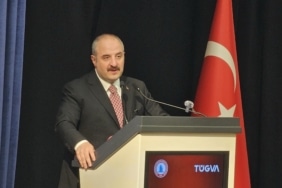 VARANK: "TÜRKİYE YÜZYILI'NI MAZLUM MİLLETLER İÇİN DE İNŞA ETMEK MECBURİYETİNDEYİZ"