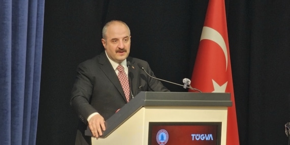 VARANK: "TÜRKİYE YÜZYILI'NI MAZLUM MİLLETLER İÇİN DE İNŞA ETMEK MECBURİYETİNDEYİZ"