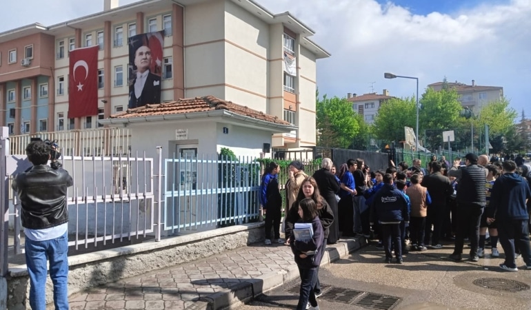 ANKARA'DA 5. SINIF ÖĞRENCİSİNİN OKULA TABANCA GETİRDİĞİ İDDİASI