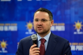 BAKAN GÜRLEK: "AK PARTİ DAVA PARTİSİDİR, GÖNÜL PARTİSİDİR"