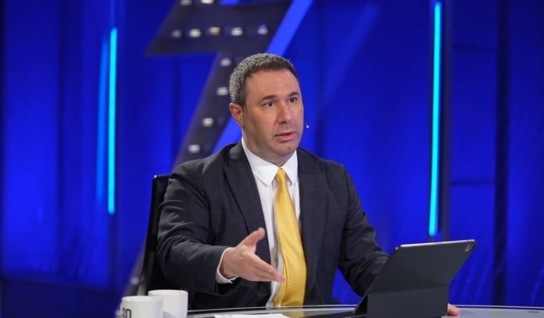 BARIŞ GÖKTÜRK: "FENERBAHÇE İÇİN SAVAŞMAYA GELİYORUM" FENERBAHÇE BAŞKAN ADAYI BARIŞ GÖKTÜRK: "FENERBAHÇE'NİN SORUNLARINI BİLİYORUM"