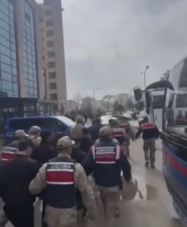 SİVEREK'TE "SAHTE ÇÜRÜK RAPORU" OPERASYONU: 10 TUTUKLAMA