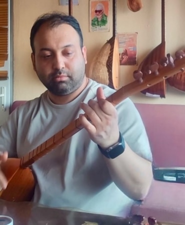 KARACABEY'DE OKULUN PANSİYONUNDA GENÇ MÜZİK ÖĞRETMENİ ÖLÜ BULUNDU